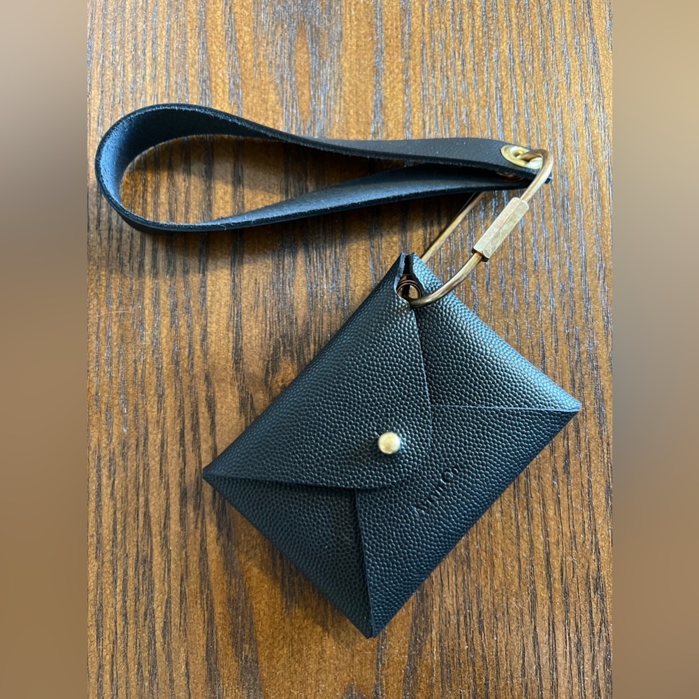 Avryn Co. Onyx Black Wallet & Wristlet Set